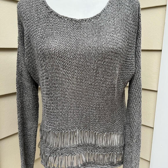 Abercrombie & Fitch Grey Sweater Top - Picture 5 of 10